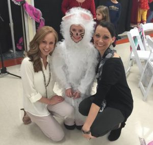 Emily Garner as White Mouse with Jennifer and Crystal